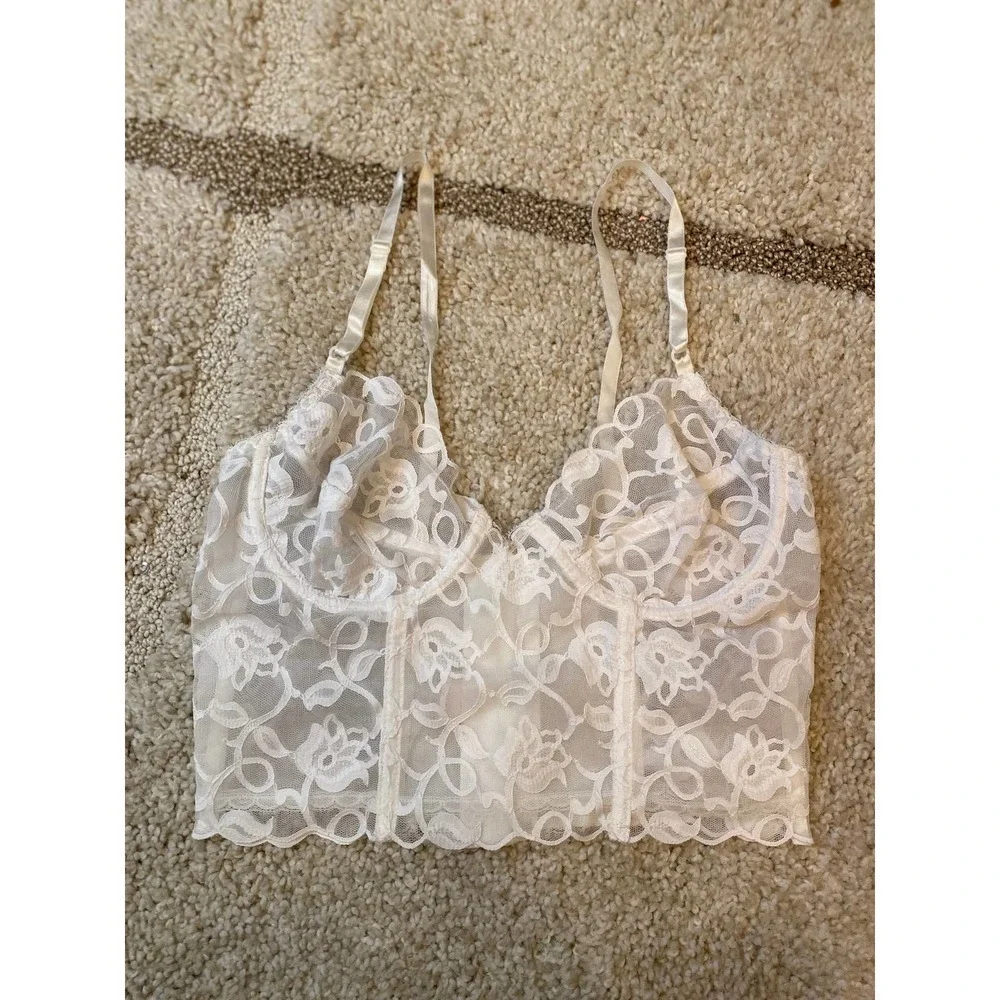 Vintage Pandora Lingerie by Chic bra